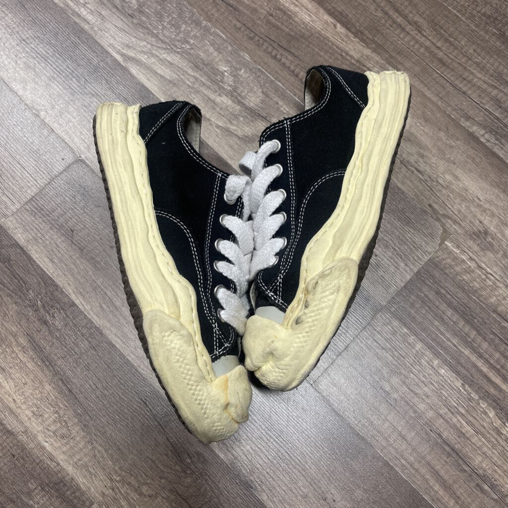 MMY Maison Mihara black tan (NO BOX)
