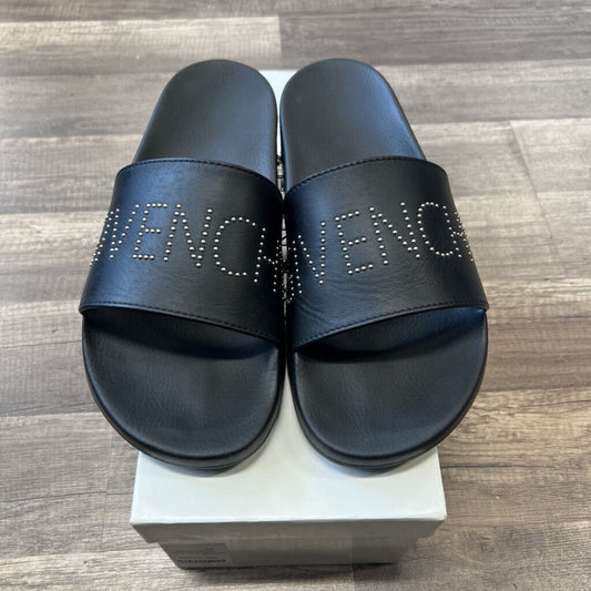 Givenchy slide black logo