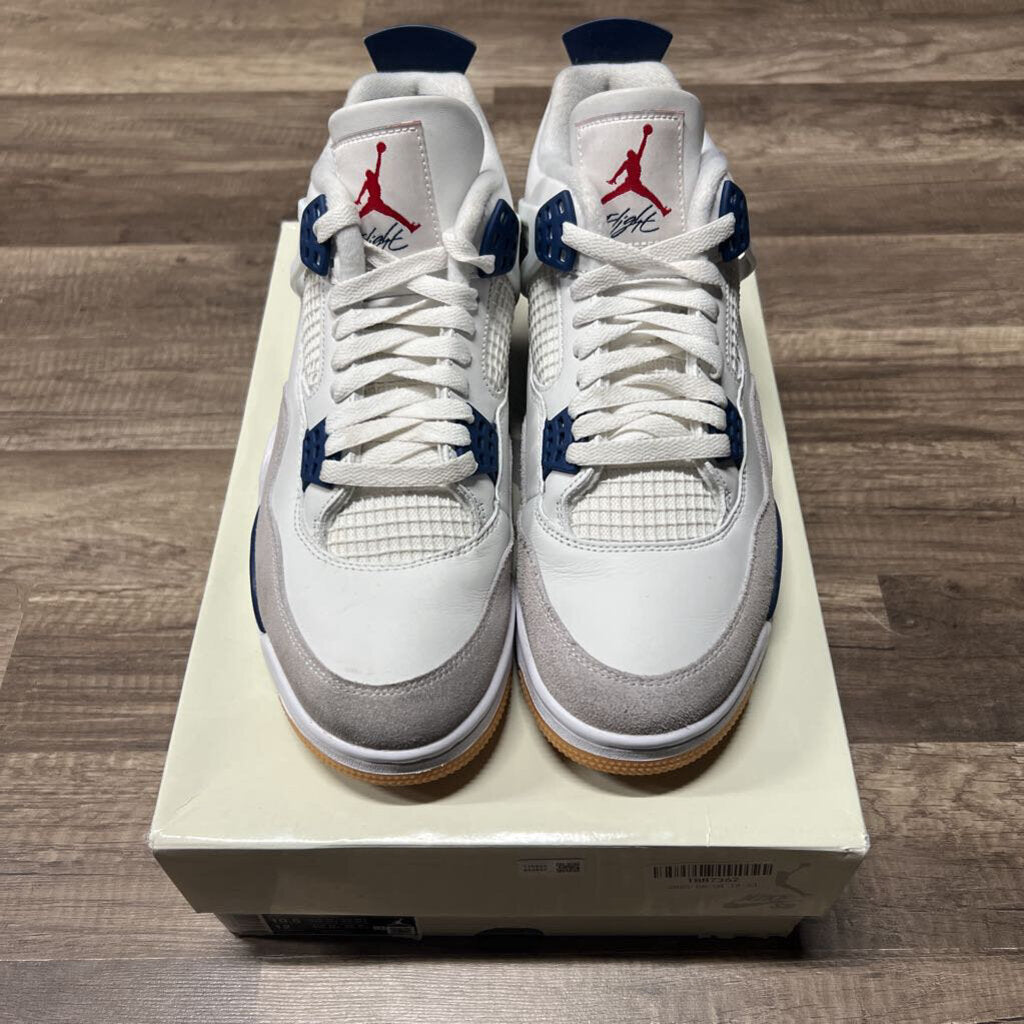 Jordan 4 SB Navy