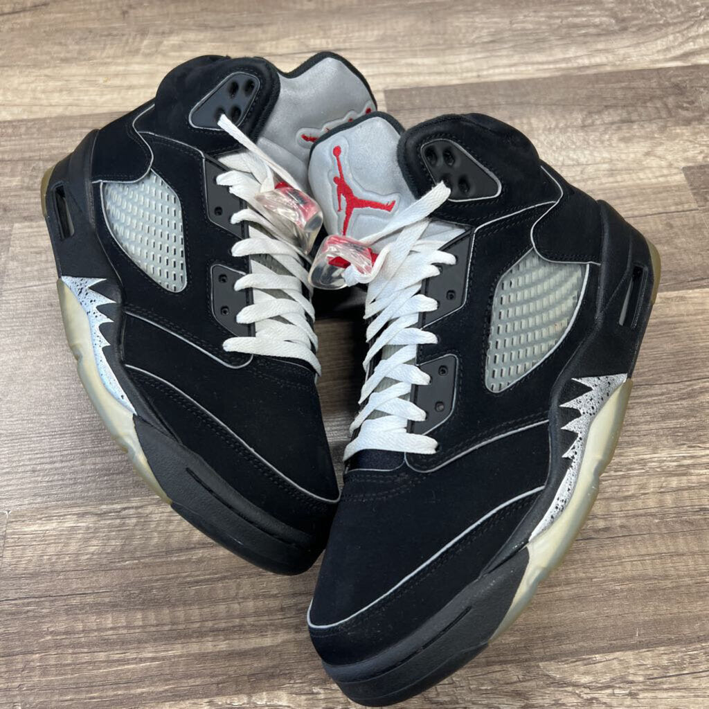 Jordan 5 Metallic