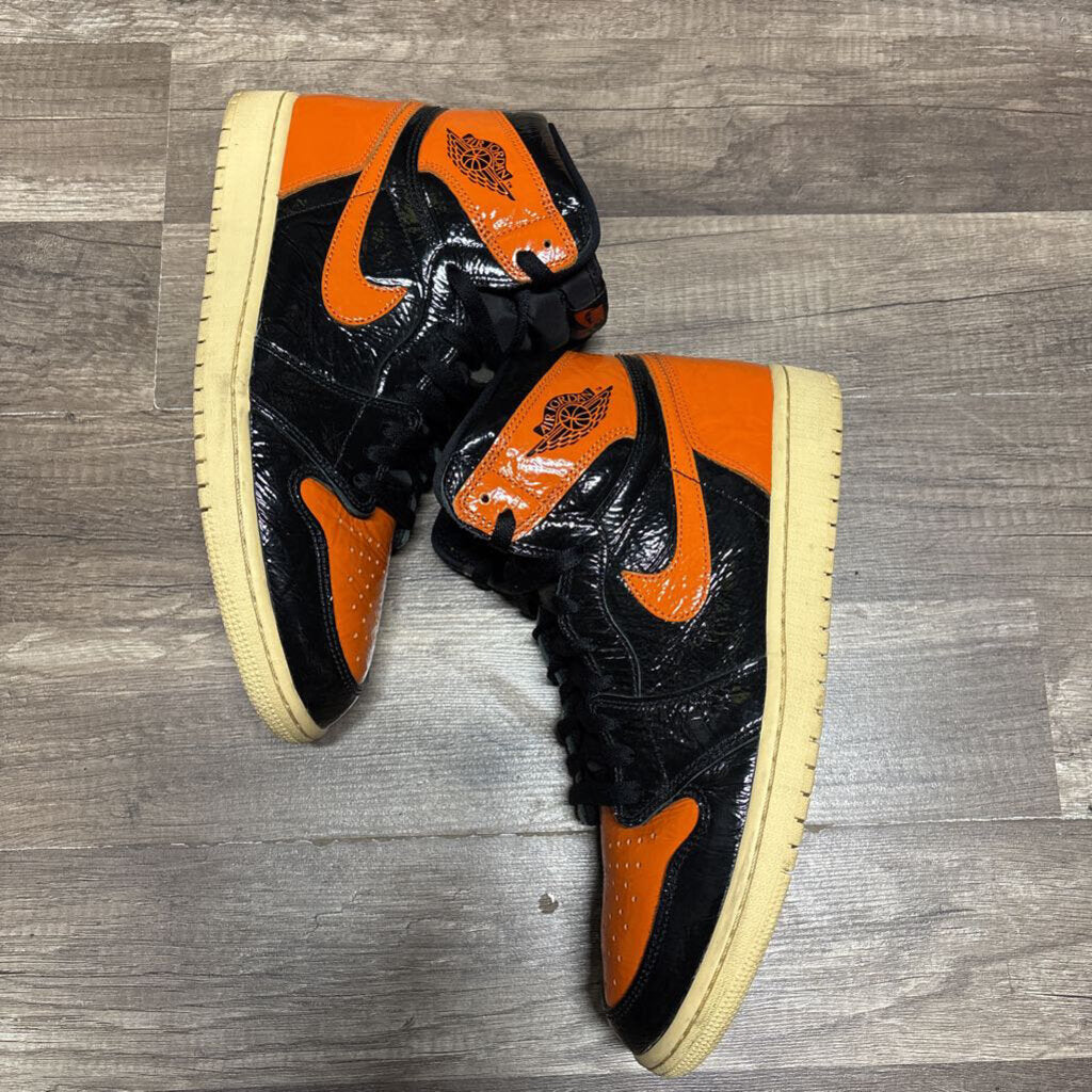Jordan 1 Shattered backboard (NO BOX)