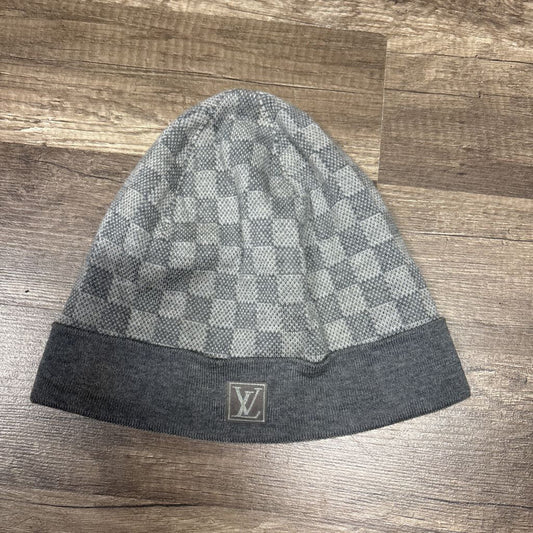 Louis Vuitton Beanie Grey Damier