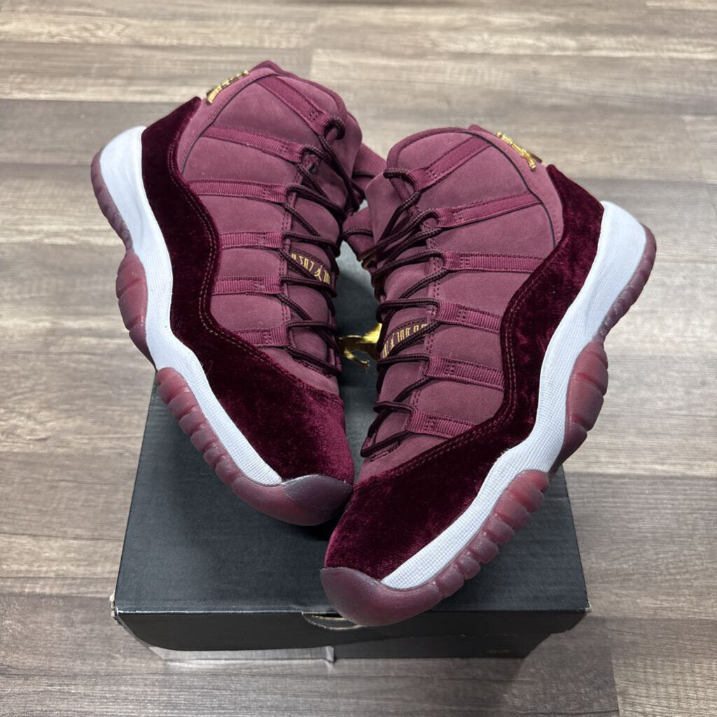 Jordan 11 Bred