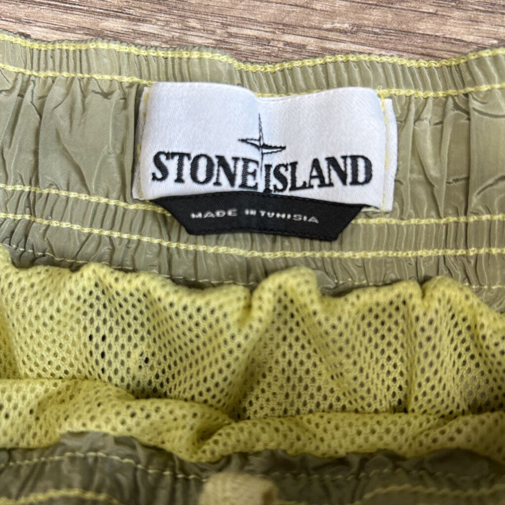 Stone Island Shorts Green