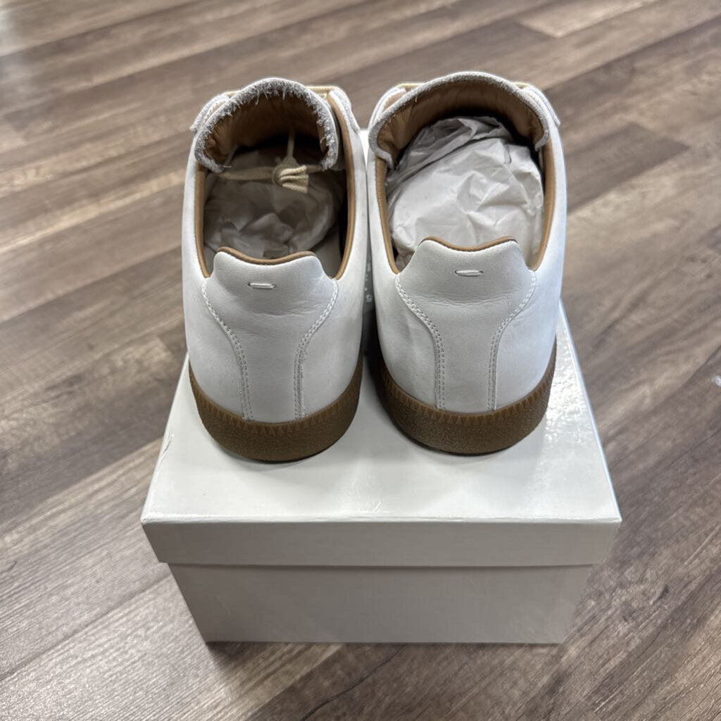 Maison Margiela Replica Paint Splatter Light Grey