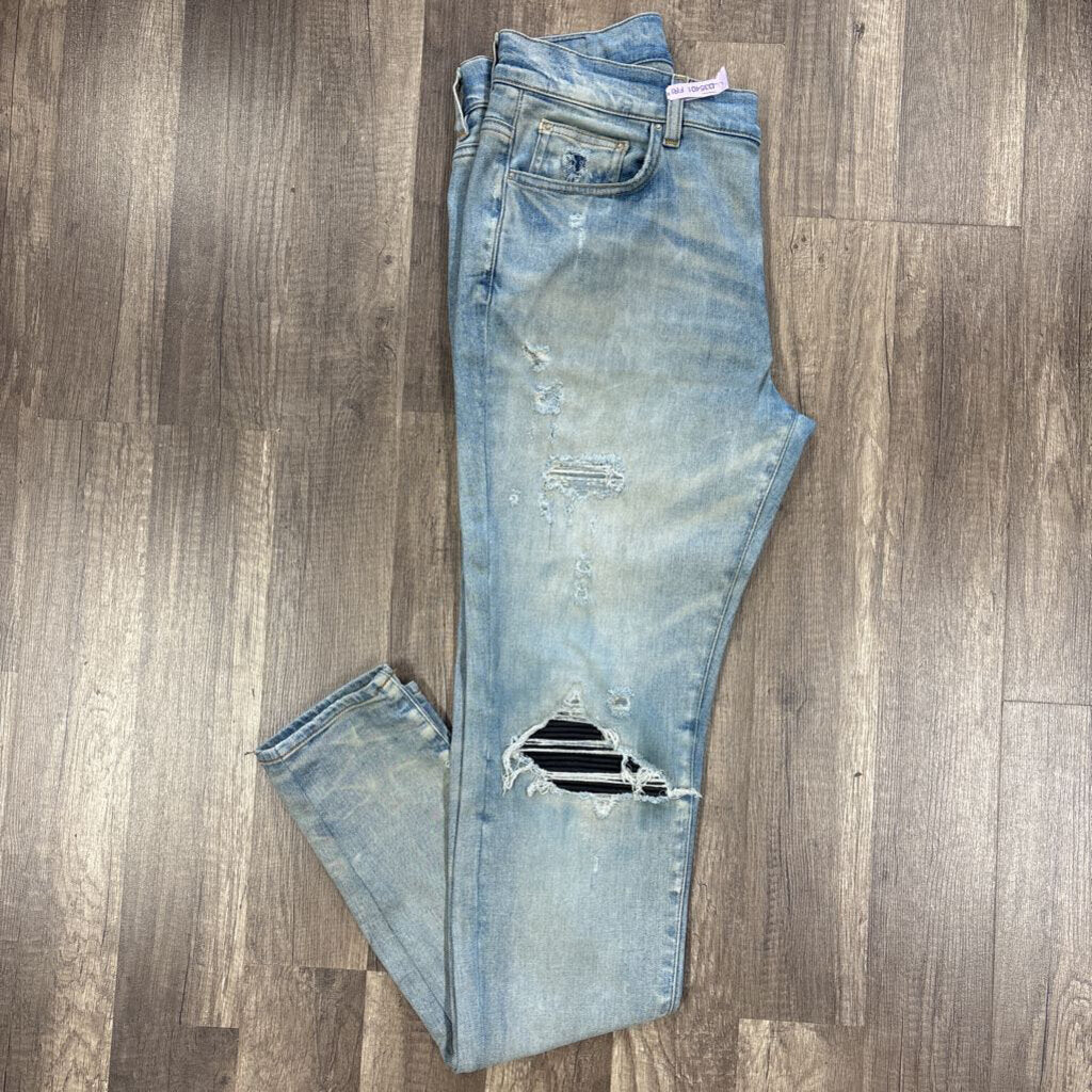 Amiri jean light blue mx 1 black patch