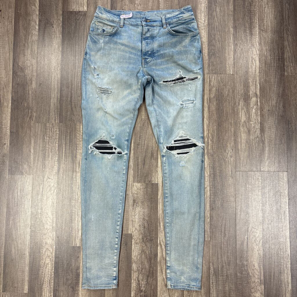 Amiri jean light blue mx 1 black patch