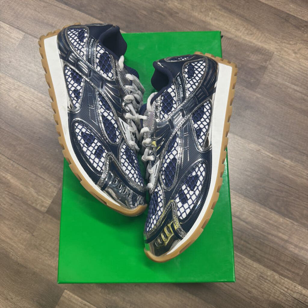Bottega Veneta Orbit Navy Silver