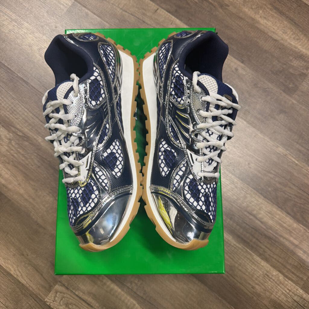 Bottega Veneta Orbit Navy Silver
