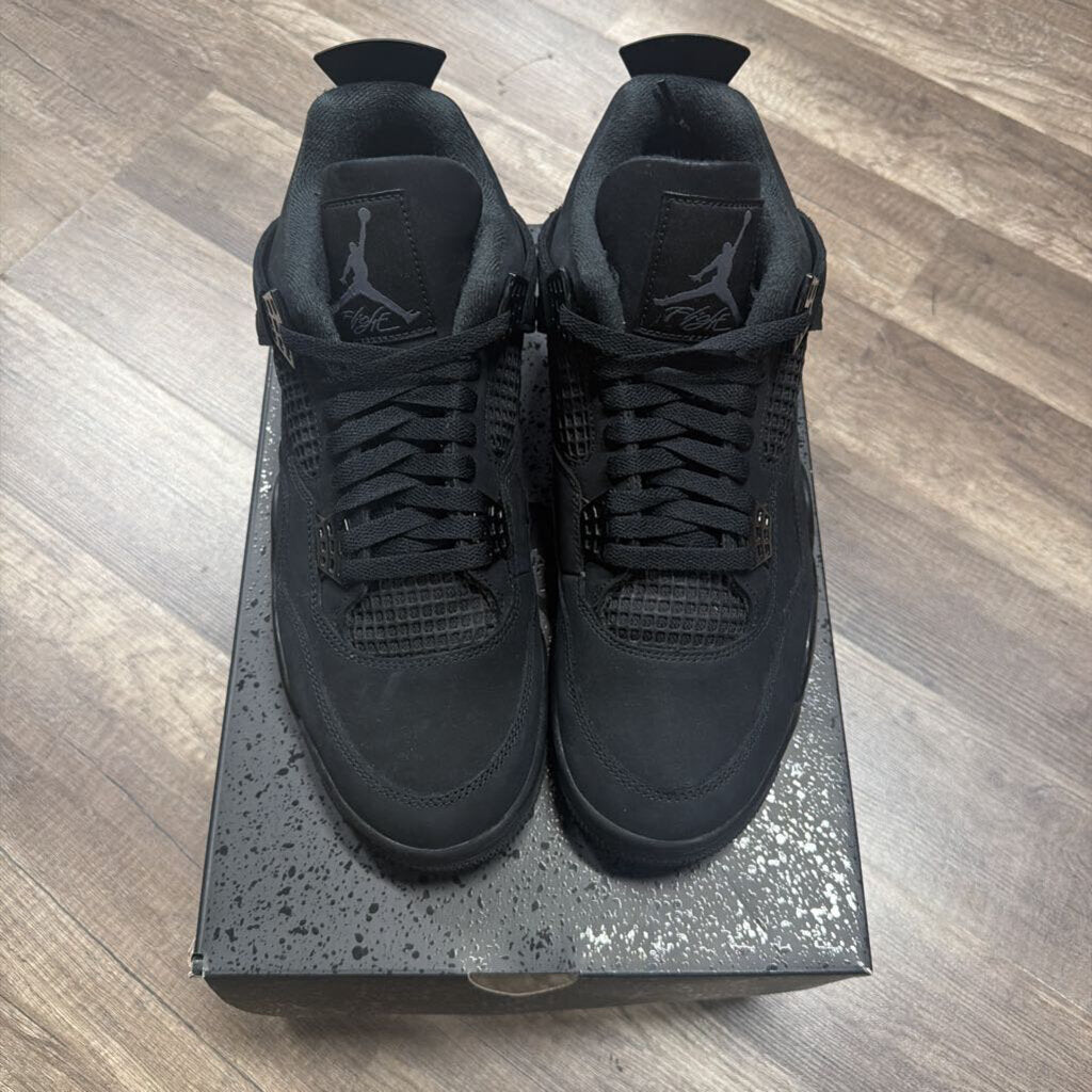 Jordan 4 Black Cat