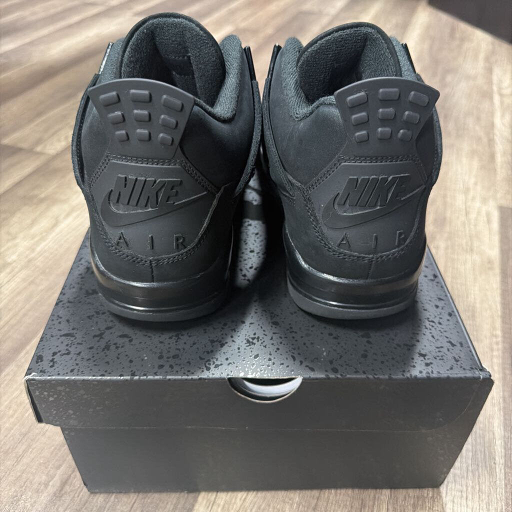 Jordan 4 Black Cat