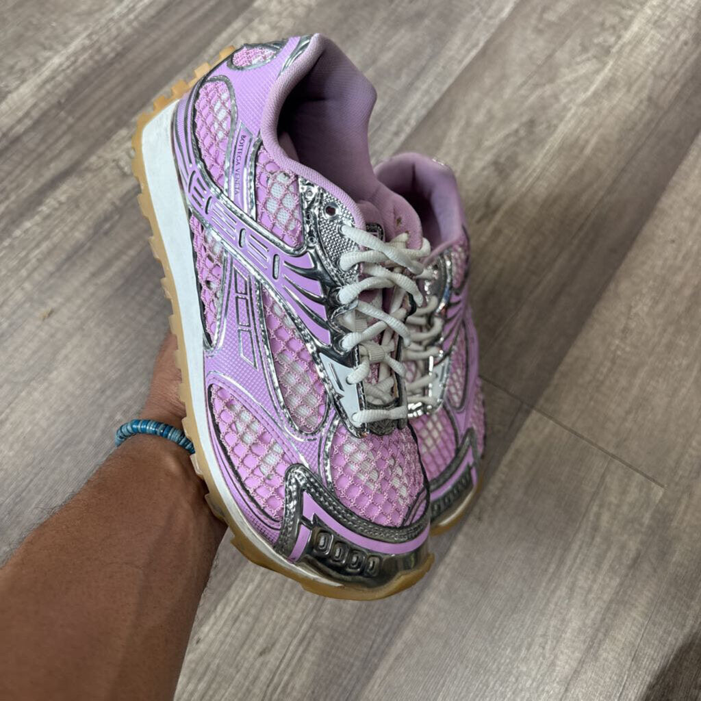 Bottega Veneta Orbit Sneaker Pink