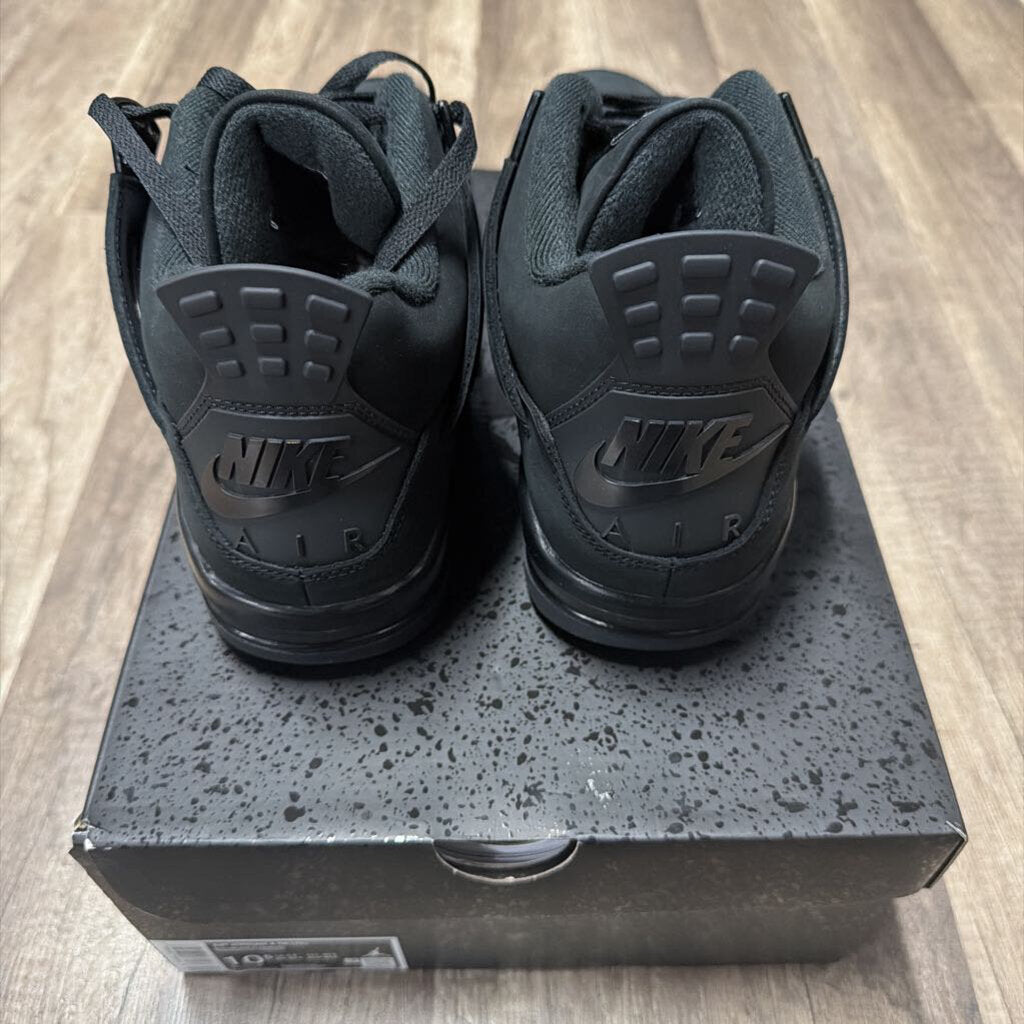 Jordan 4 Black Cat