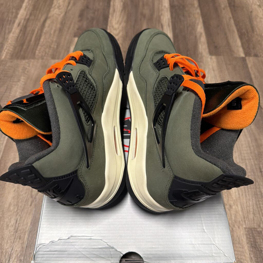 Jordan 4 Undefeated