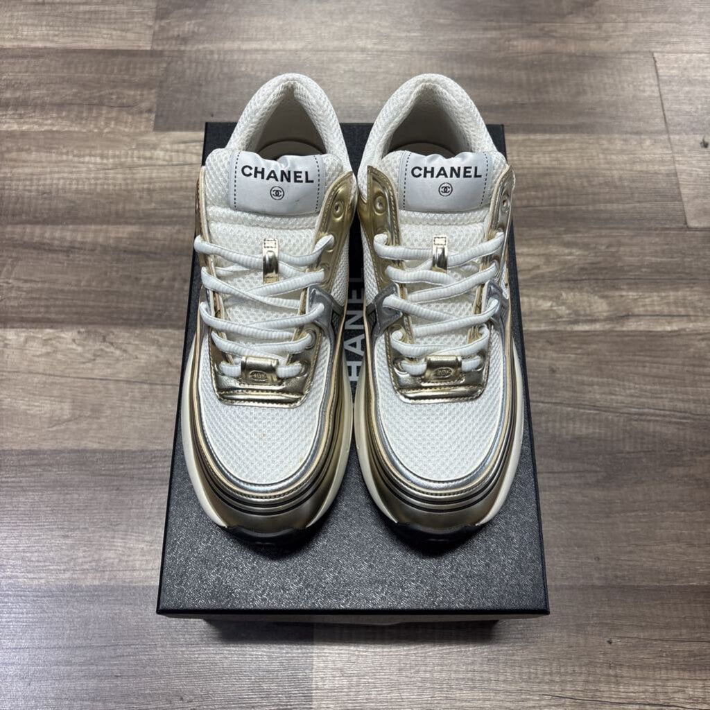 Chanel Trainer white gold