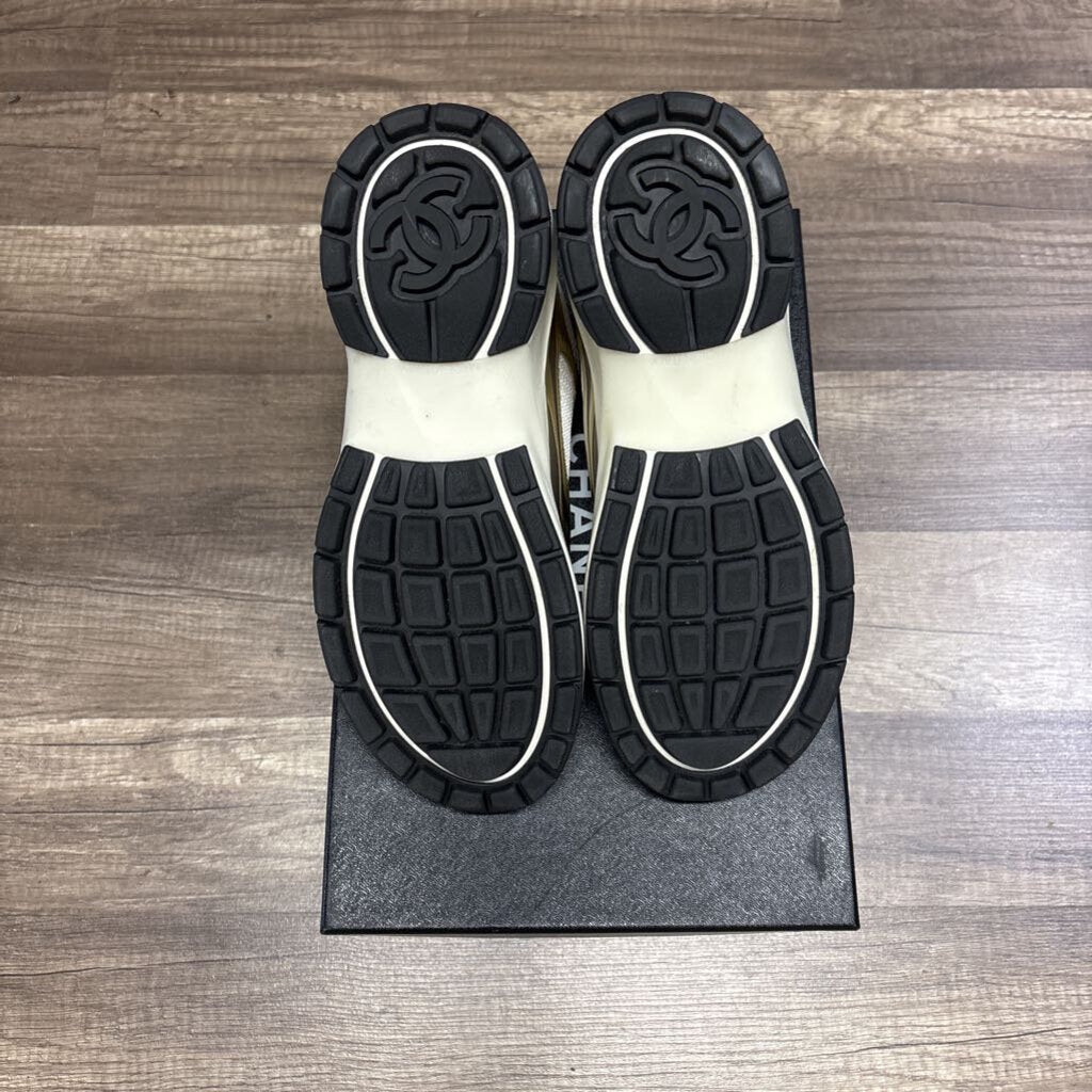 Chanel Trainer white gold