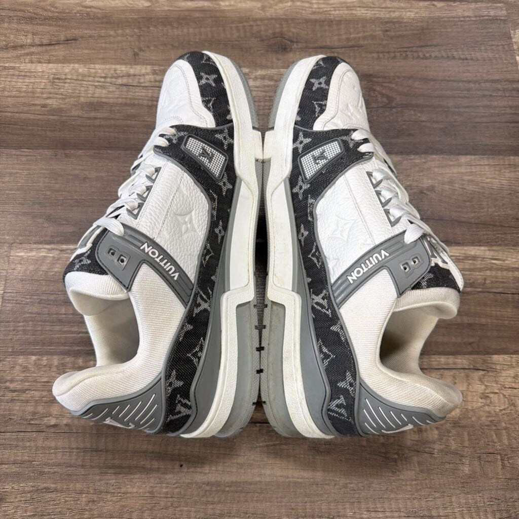 Louis Vuitton Trainer Grey