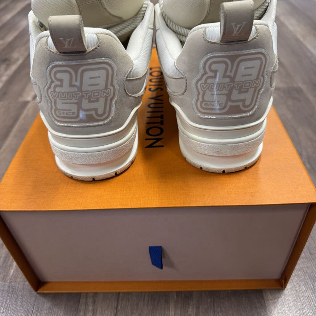 Louis Vuitton Skate Beige