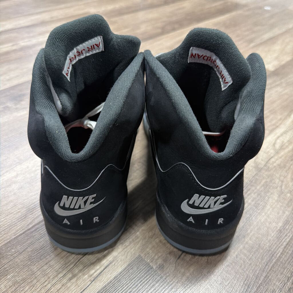 Jordan 5 Black Metallic