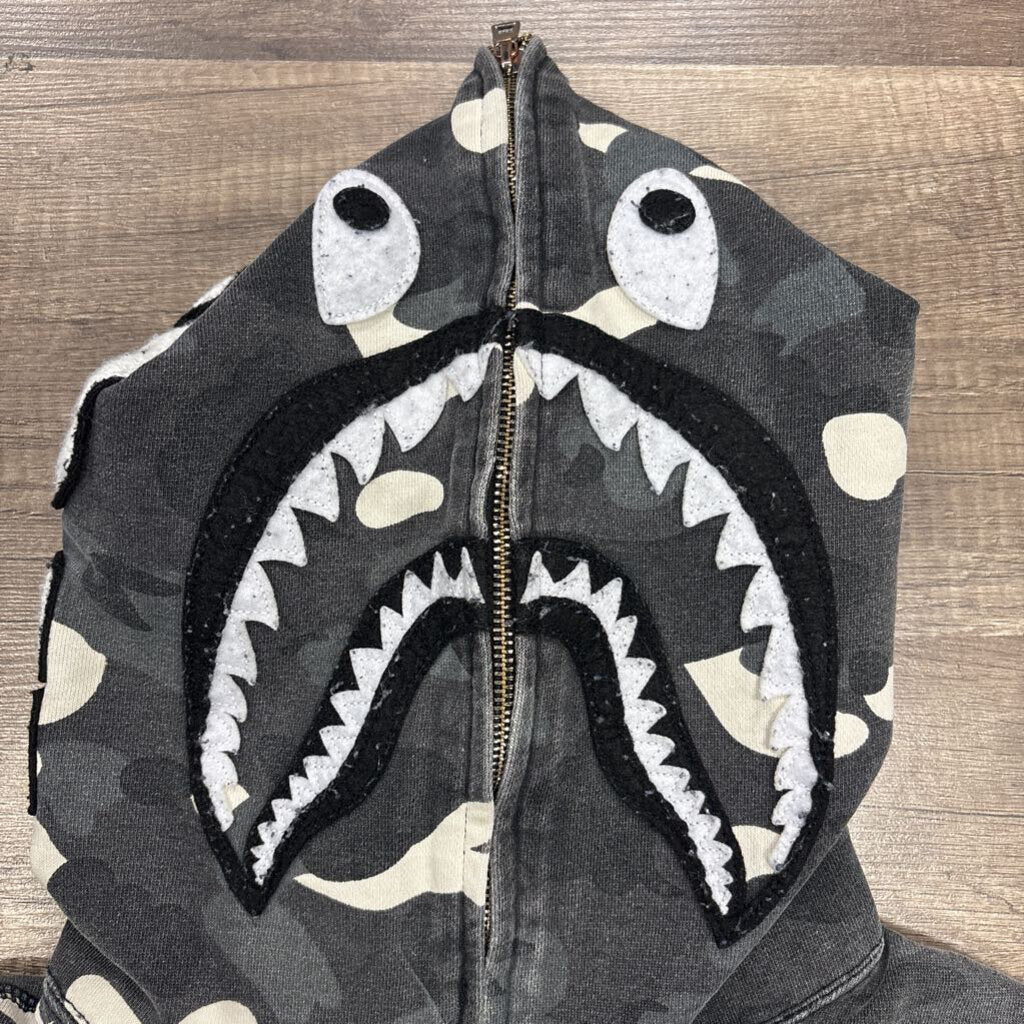 Babe camo grey shark hoodie