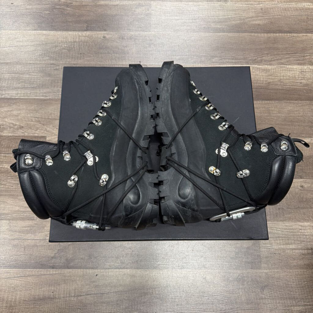 Heliot Emil Hiking Boots
