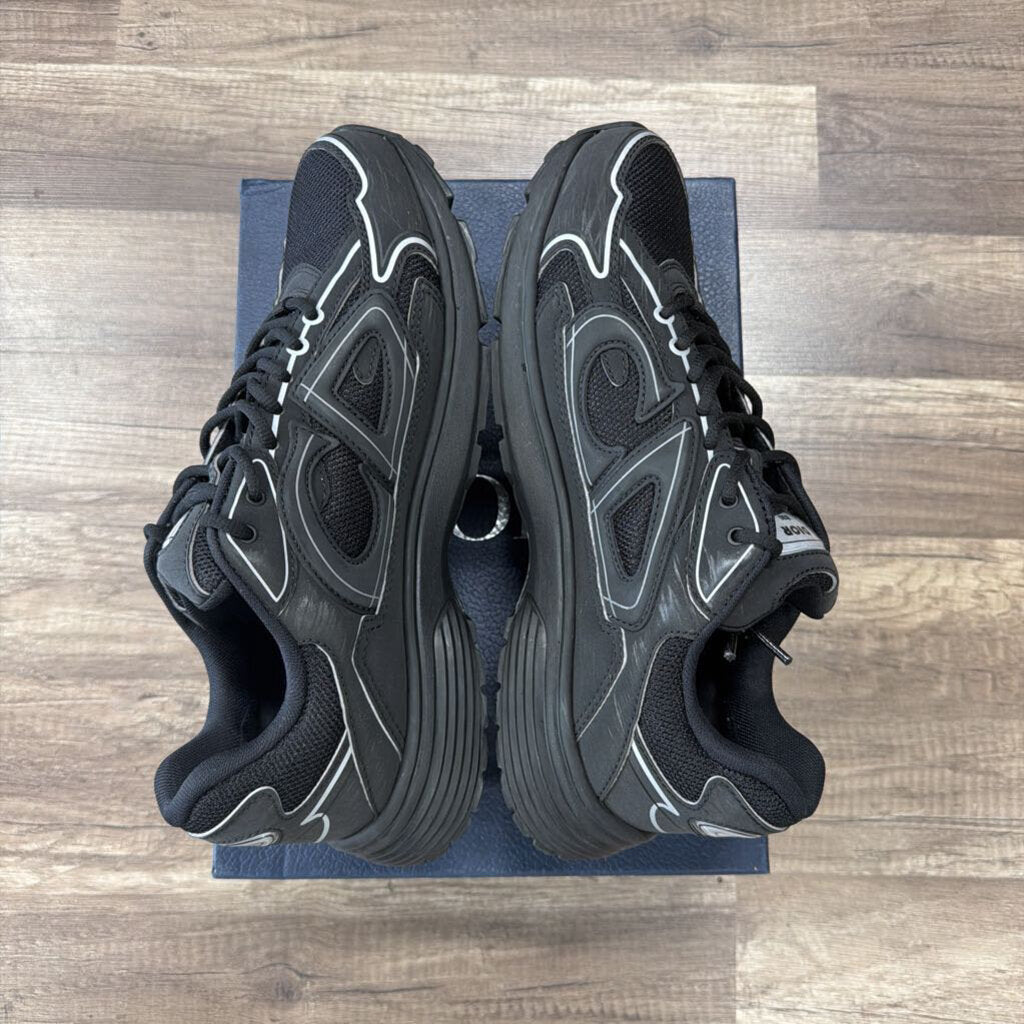 Dior B30 Triple Black