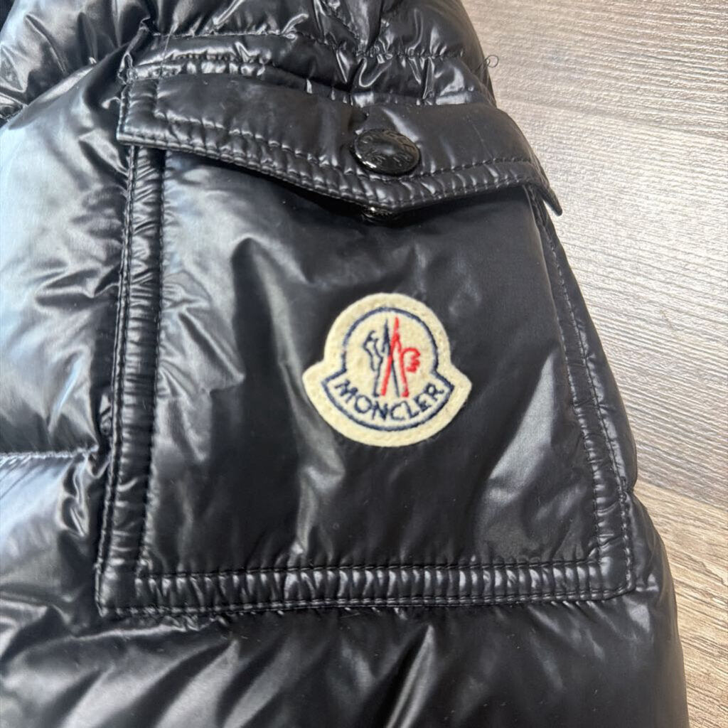 Moncler Coat Giubbotto Black