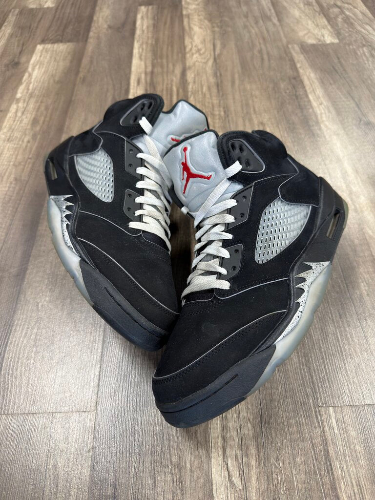 Jordan 5 Metallic