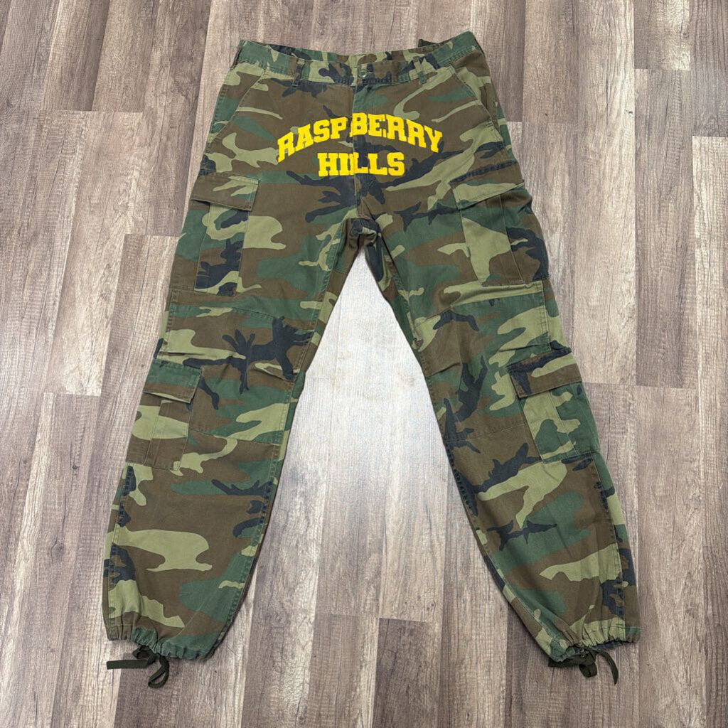 Raspberry Hills Cargo Pants