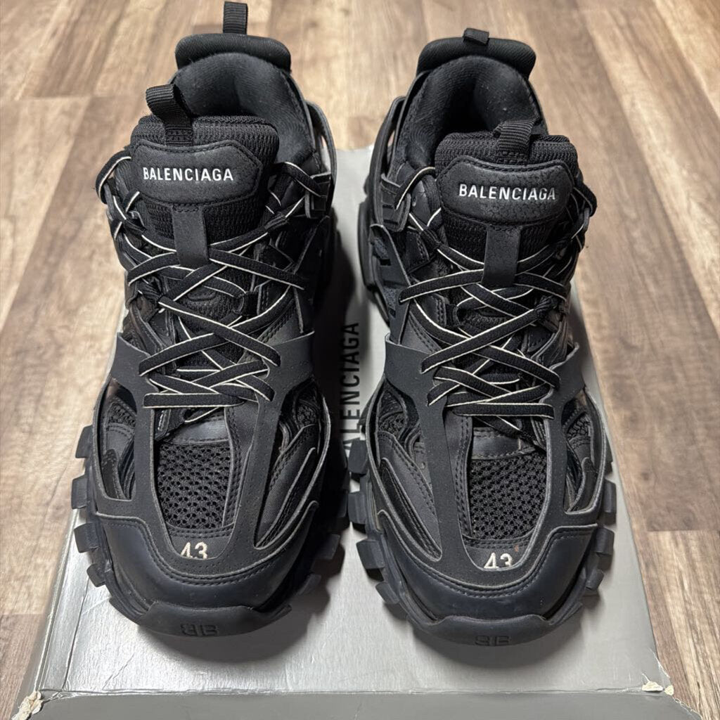 Balenciaga Track Black