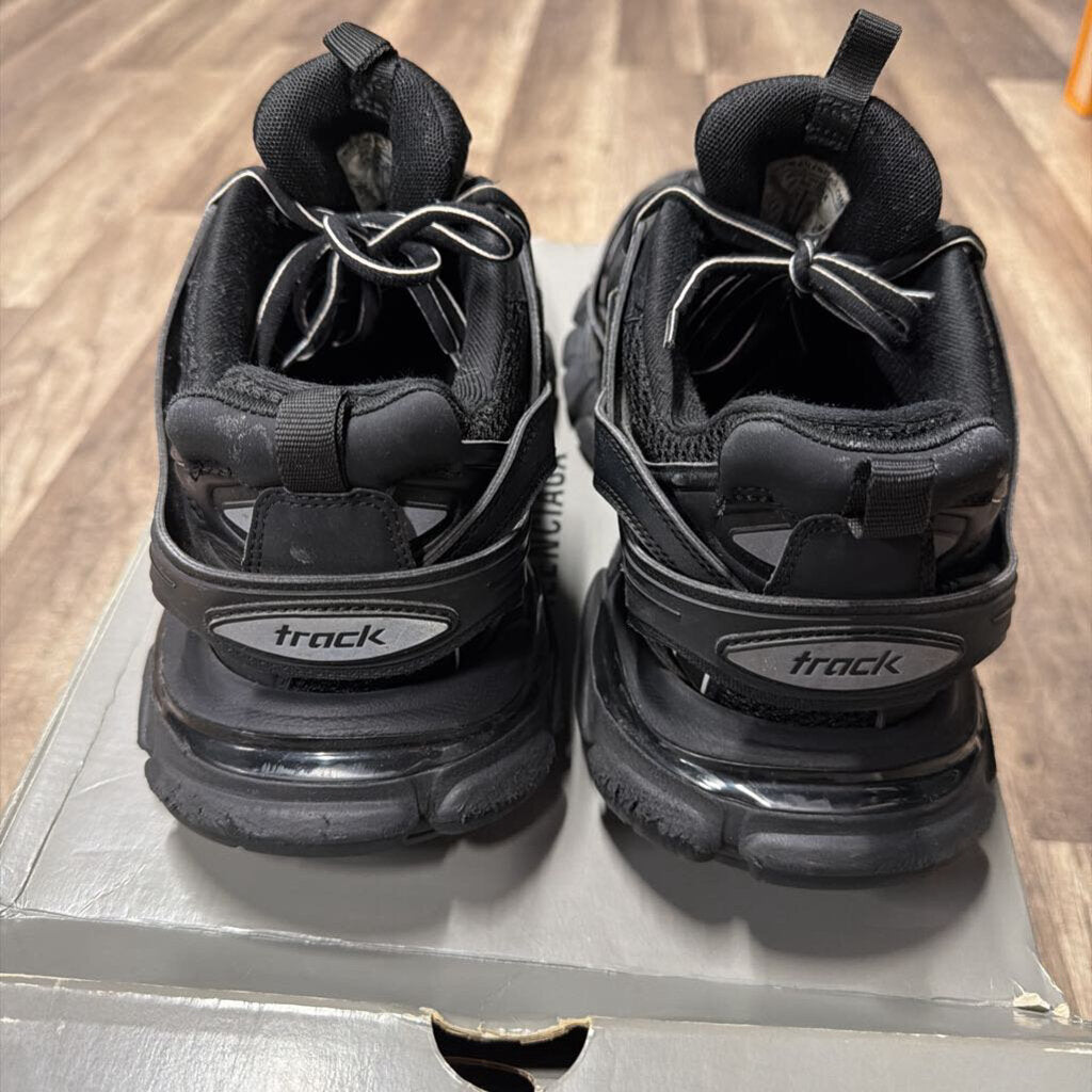 Balenciaga Track Black