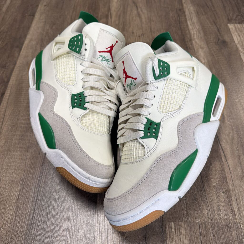 Jordan 4 SB Pine Green (NO BOX)
