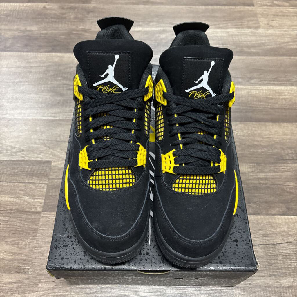 Jordan 4 thunder