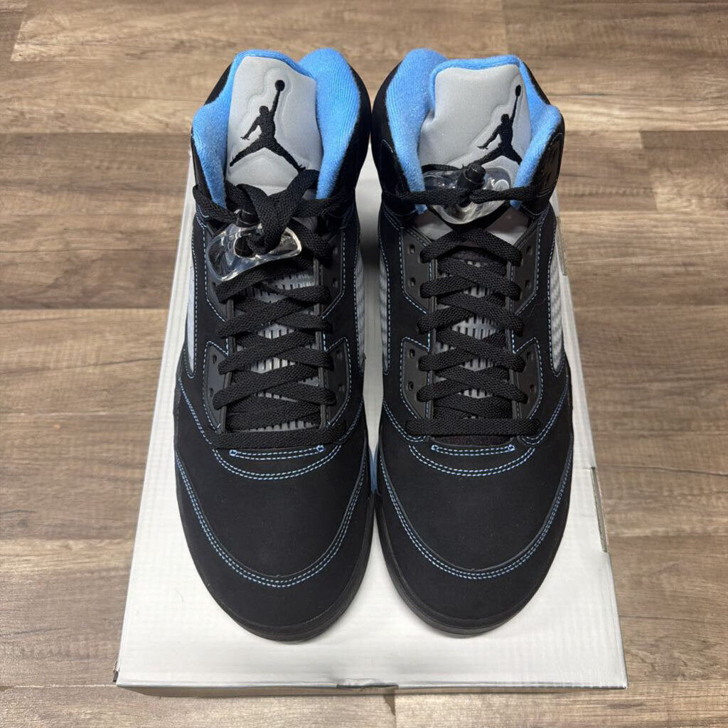Jordan 5 Black Unc