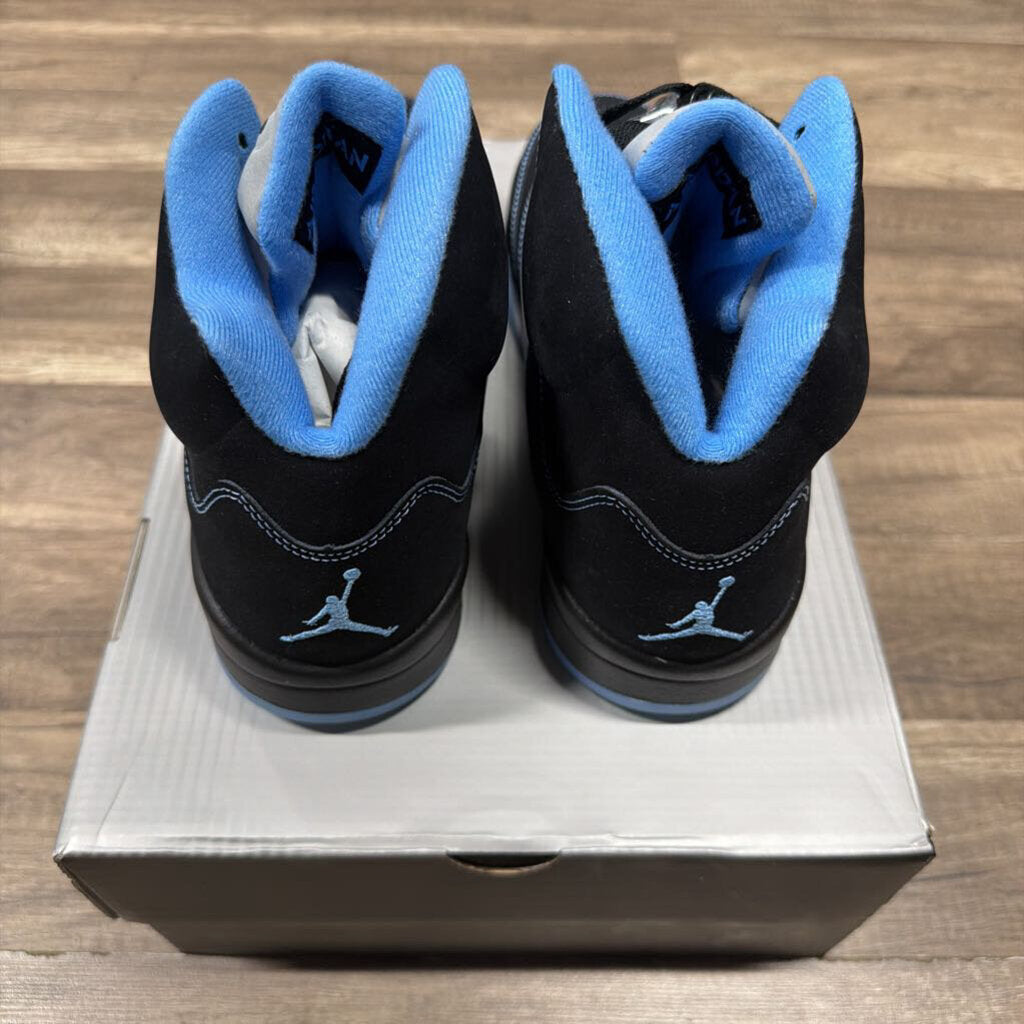 Jordan 5 Black unc
