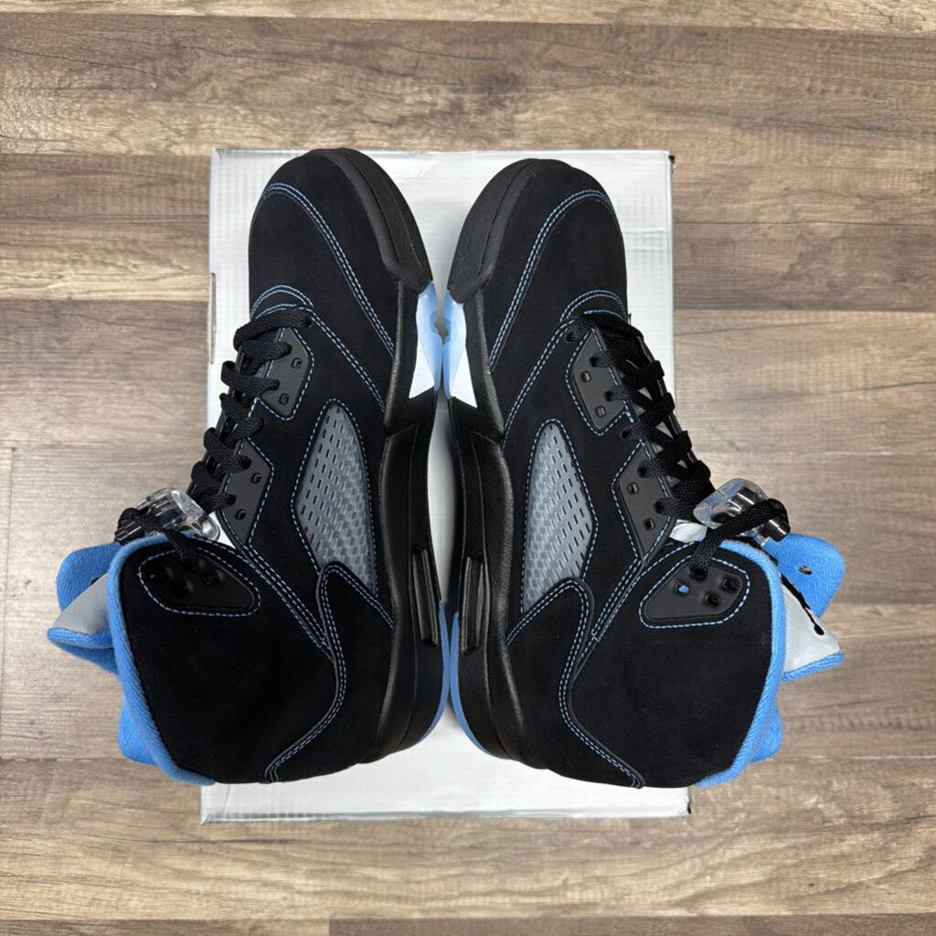 Jordan 5 Black unc