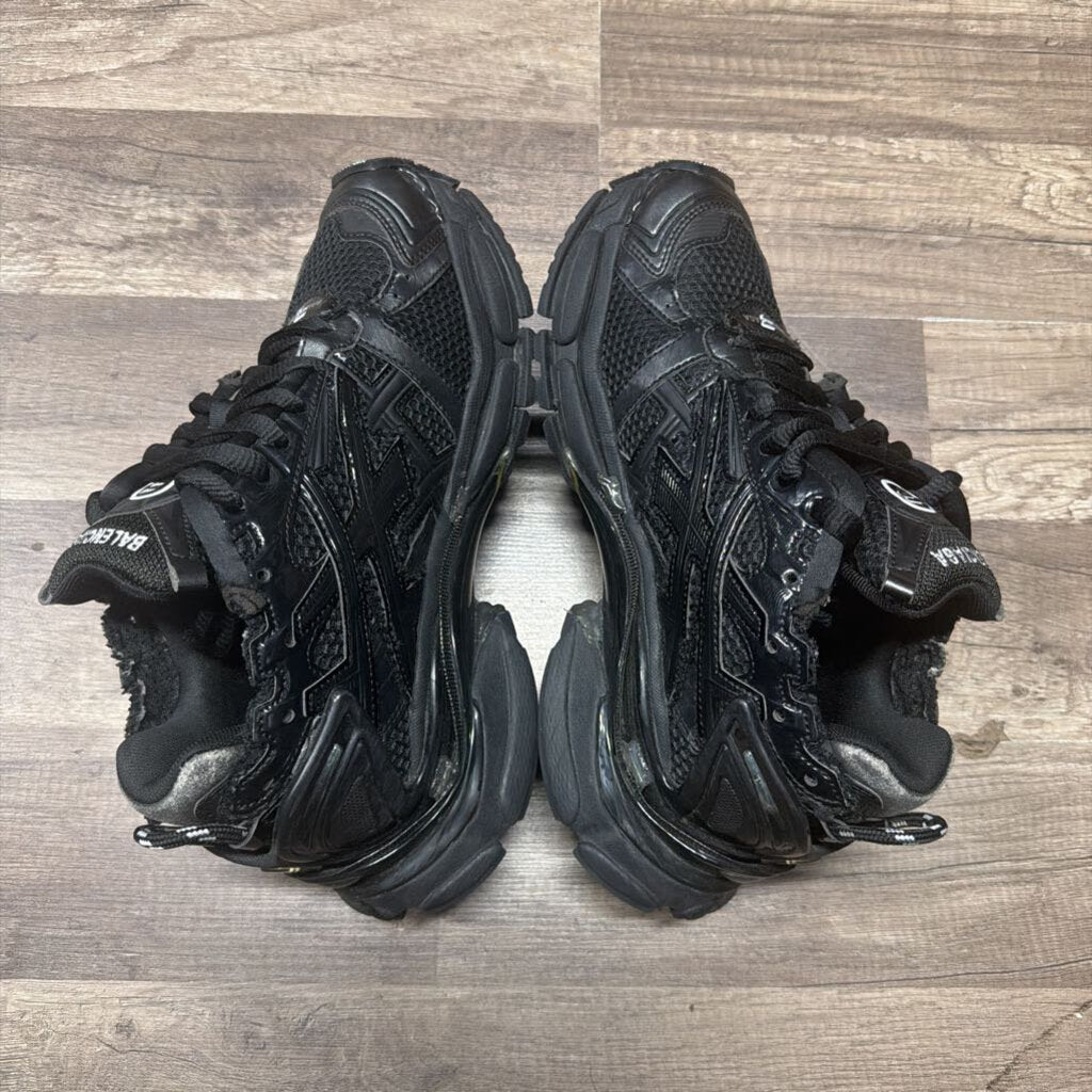 Balenciaga Runner Triple Black