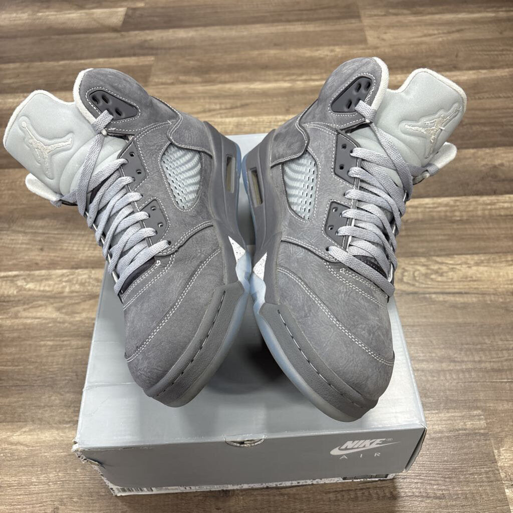 Jordan 5 wolf grey