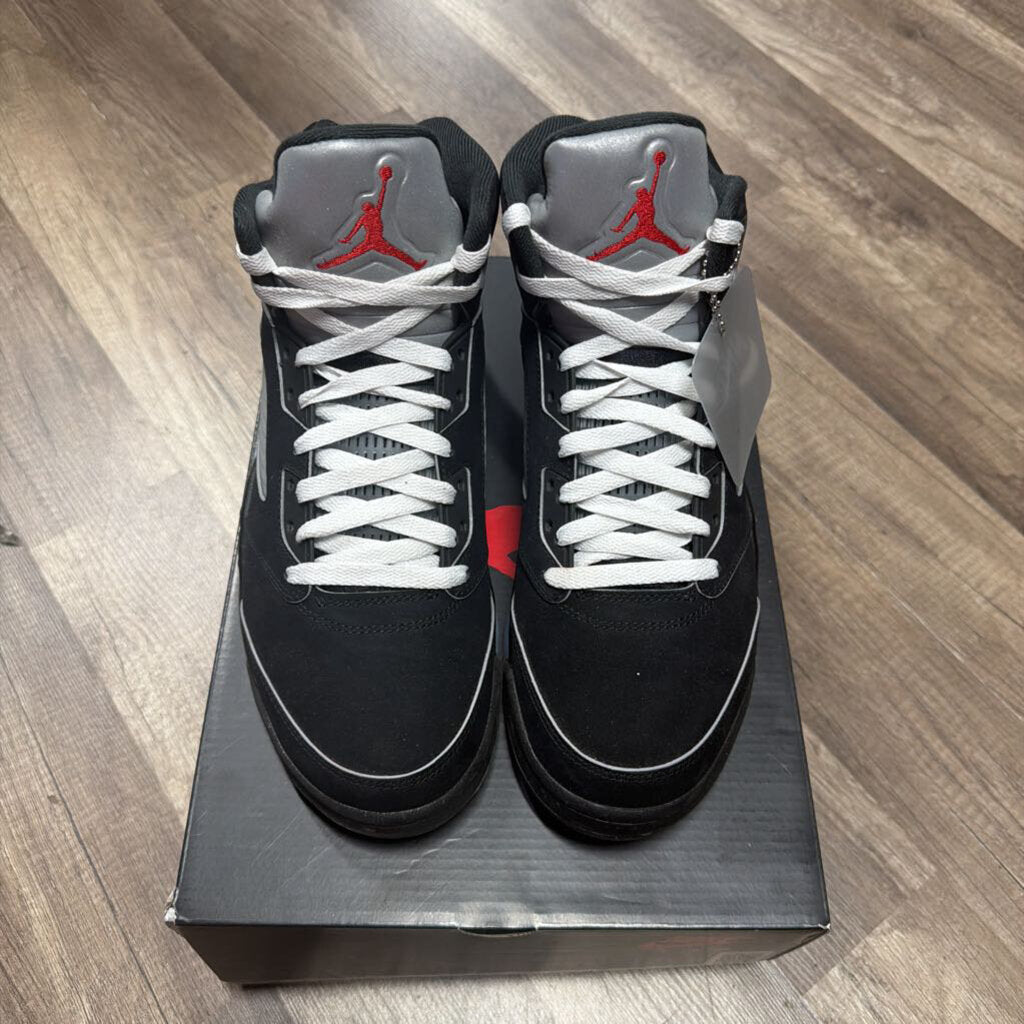 Jordan 5 Metallic