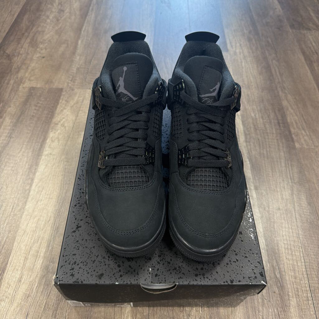 Jordan 4 black cat