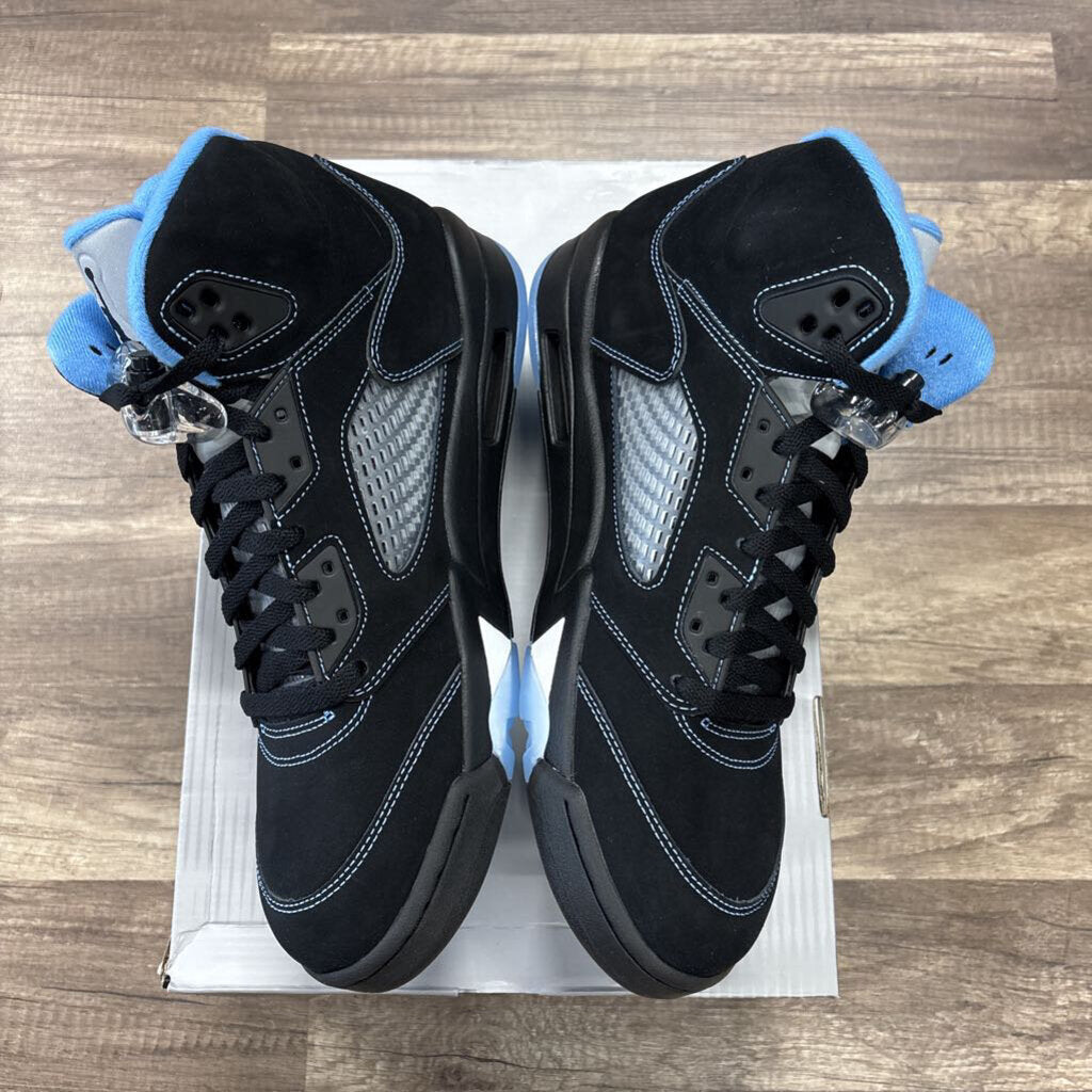 Jordan 5 Black Unc