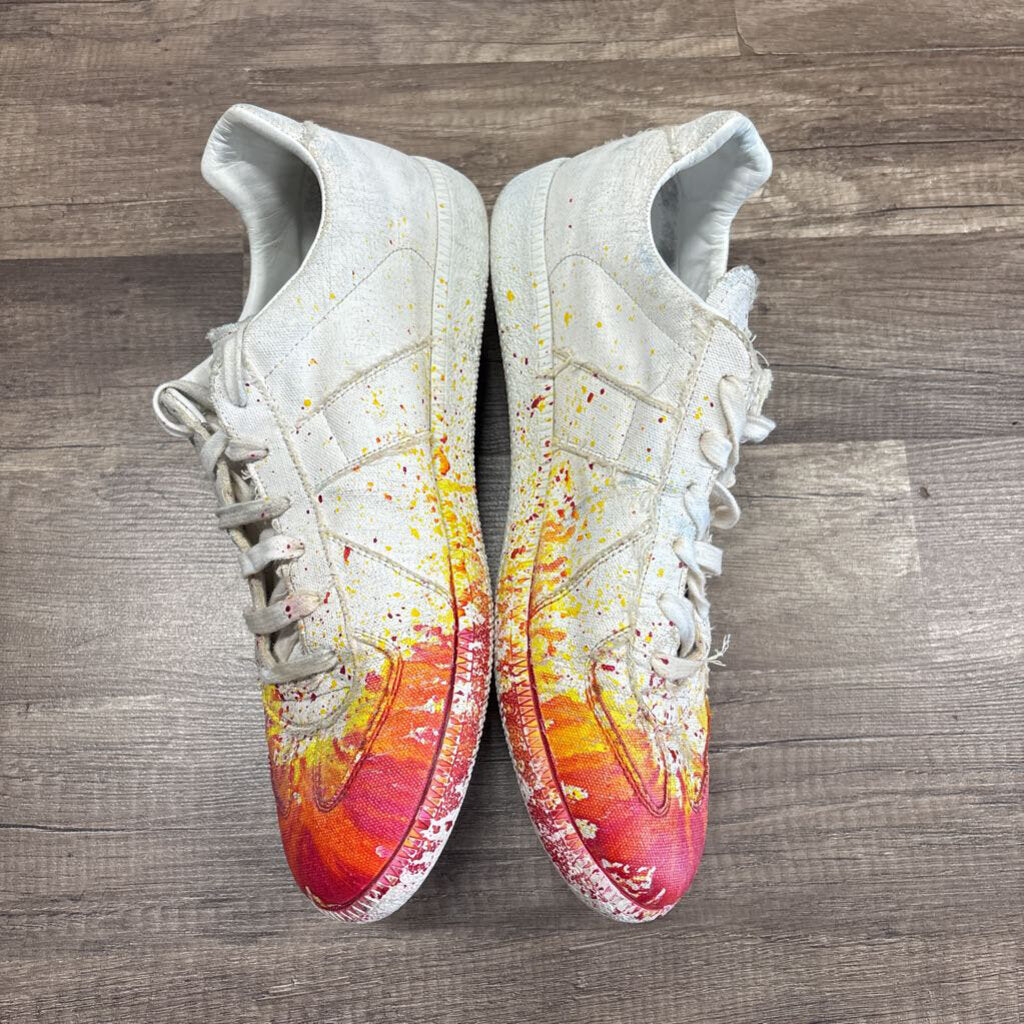 Maison Margiela Replica White Canvas Red Paint Splatter (NO BOX)