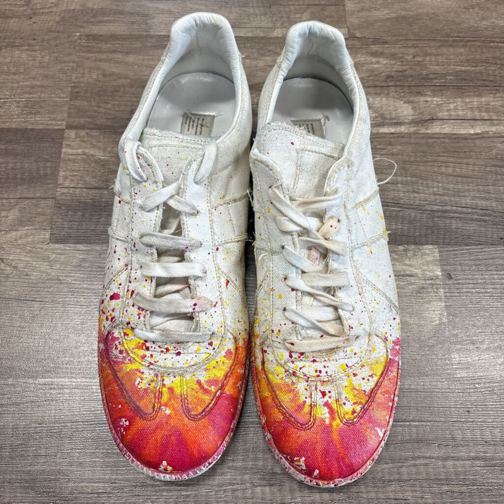 Maison Margiela Replica White Canvas Red Paint Splatter (NO BOX)