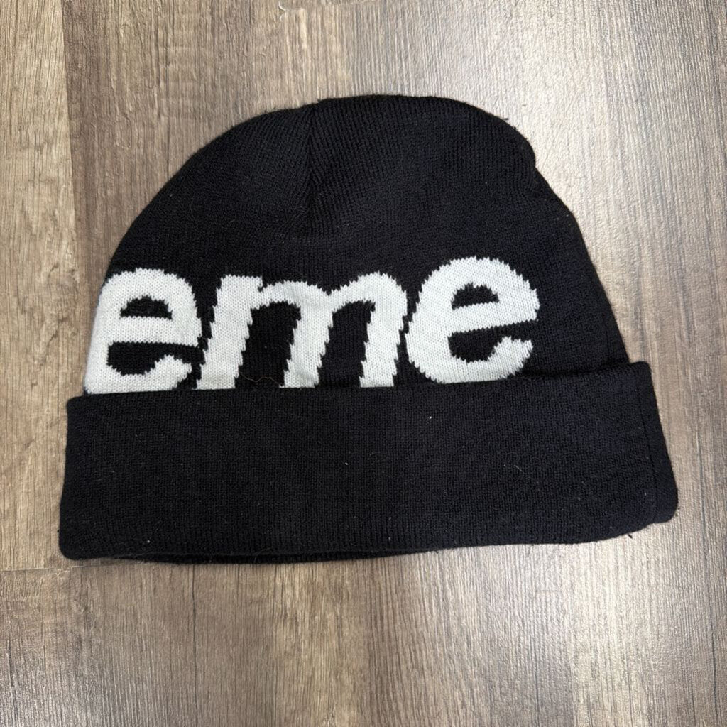 Supreme Beanie Black