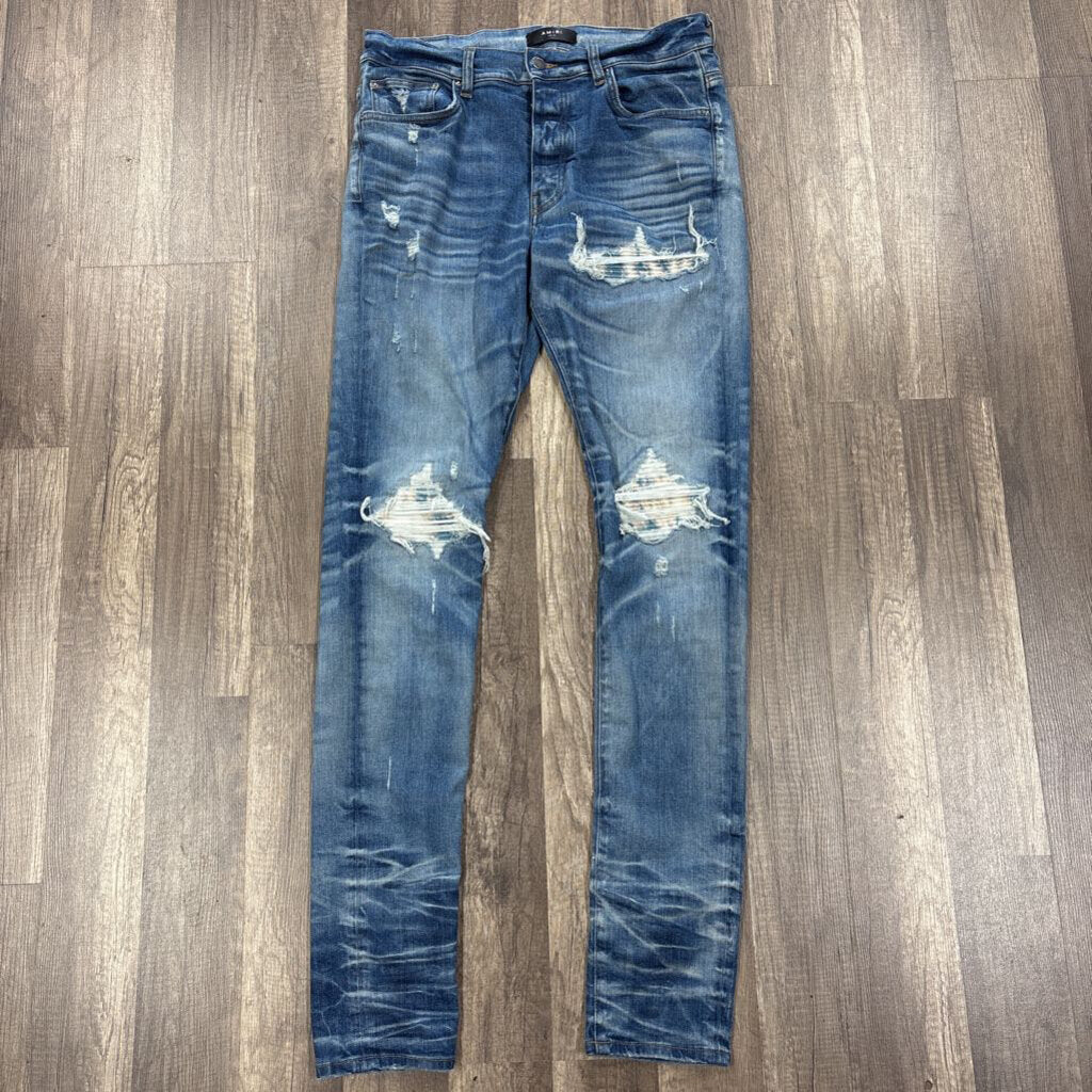 Amiri jean MX 1 blue white tie dye patch