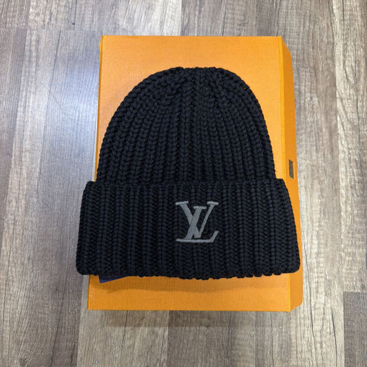 LV Beanie Black/Grey Logo