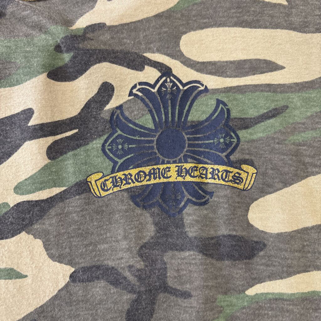 Chrome hearts camo horseshoe shirt