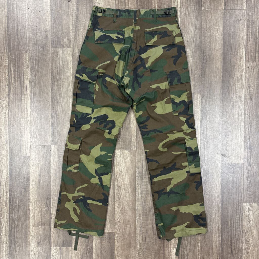 raspberry hills camo pants (NEW)