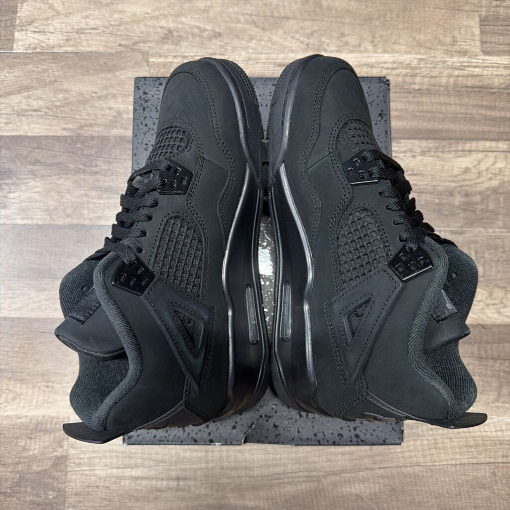 Jordan 4 Black cat
