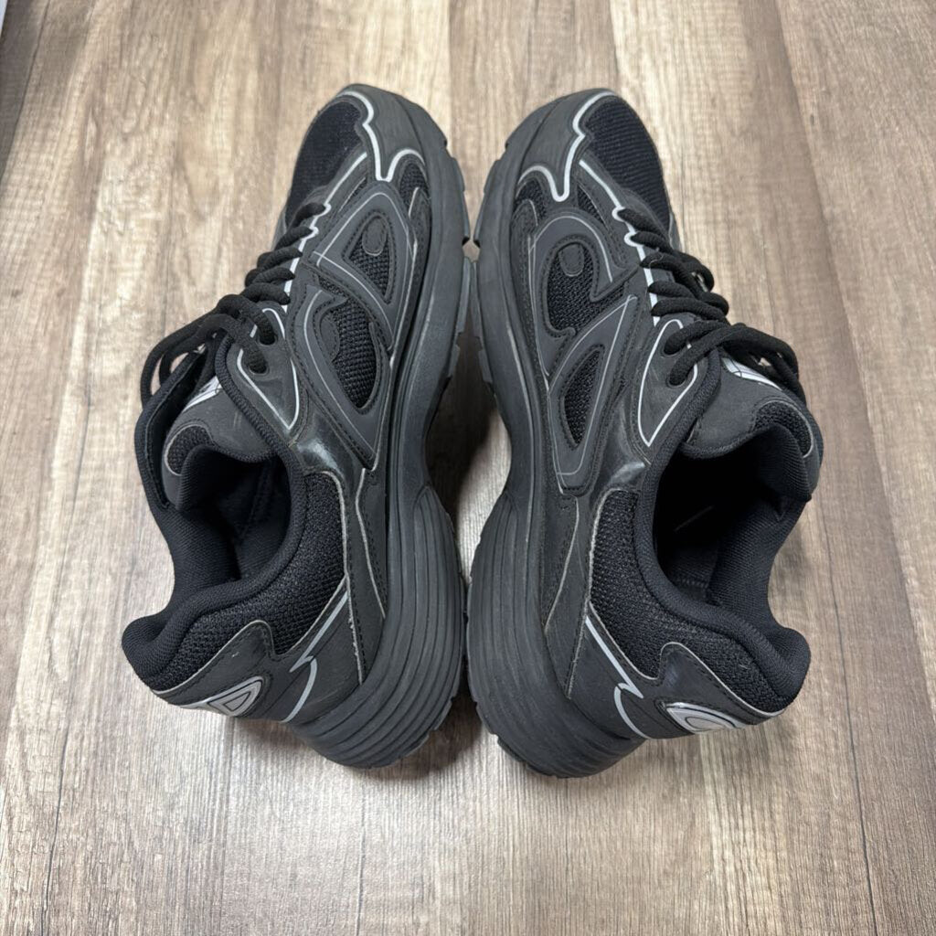 dior b30 triple black